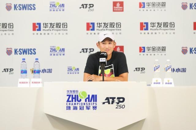 8868体育娱乐平台-商竣程：18岁，已经在学习如何享受压力